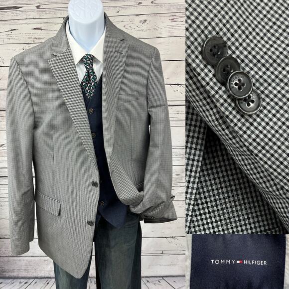 Tommy Hilfiger Other - Tommy Hilfiger 2 Button Blazer Men’s 44L Jacket Sport Coat Blue Check Polyester